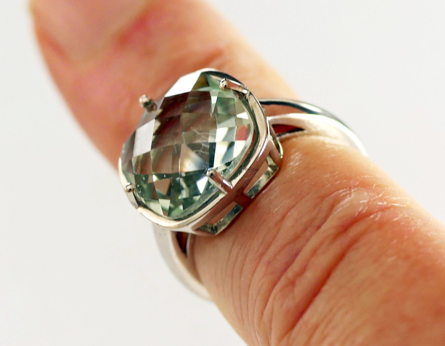 Anelli: Silberring 925 mit Grünem Amethyst – Nuovo e nell'imballaggio originale da Matten b. Interlaken venduto da kero71 5