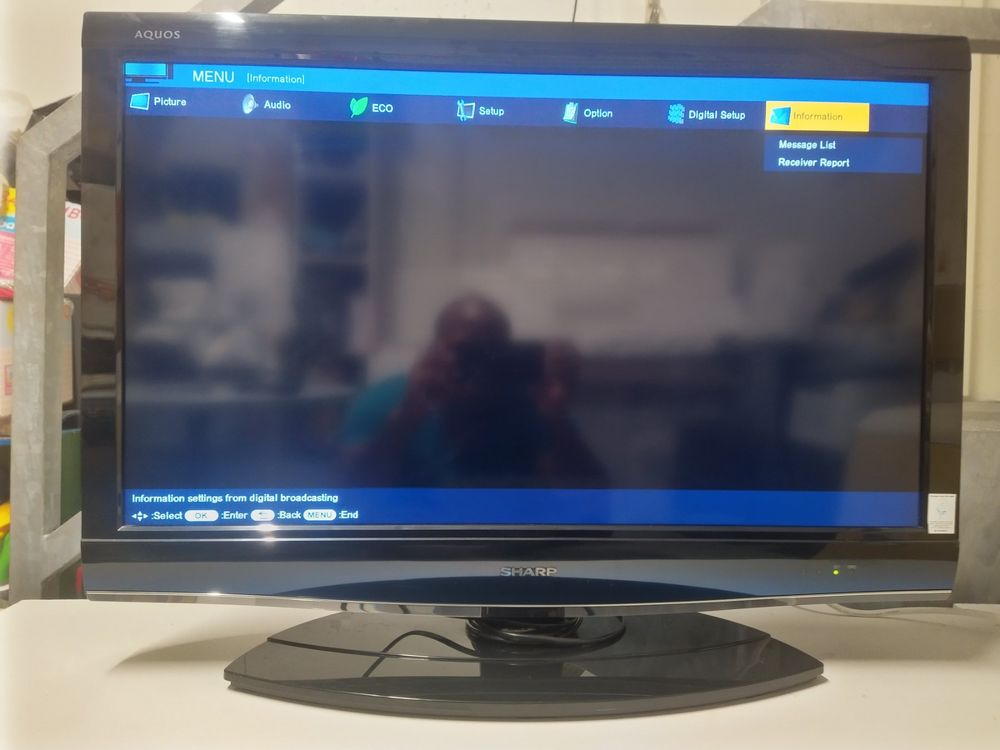 SHARP AQUOS LCD Fernseher (Gebraucht) in Zollikofen für CHF 36 – nur ...