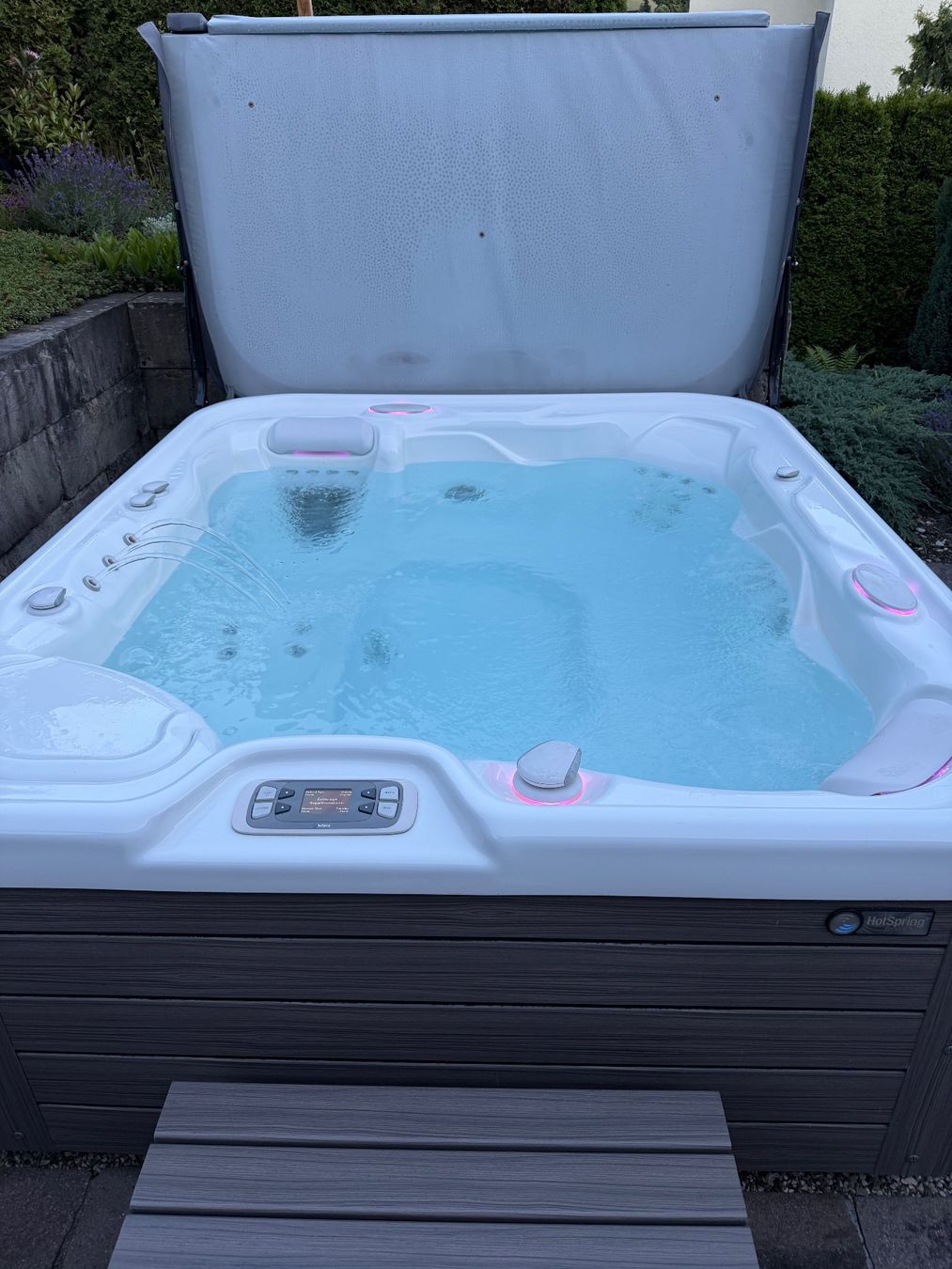 Bains à remous: Hotspring jacuzzi Sovereign – D'occasion à Triesen par Fredericgarde 8
