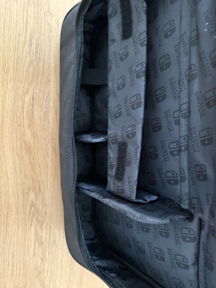 Sacs: Tasche Nintendo Switch – D'occasion à Zollikon par bid_turi 2
