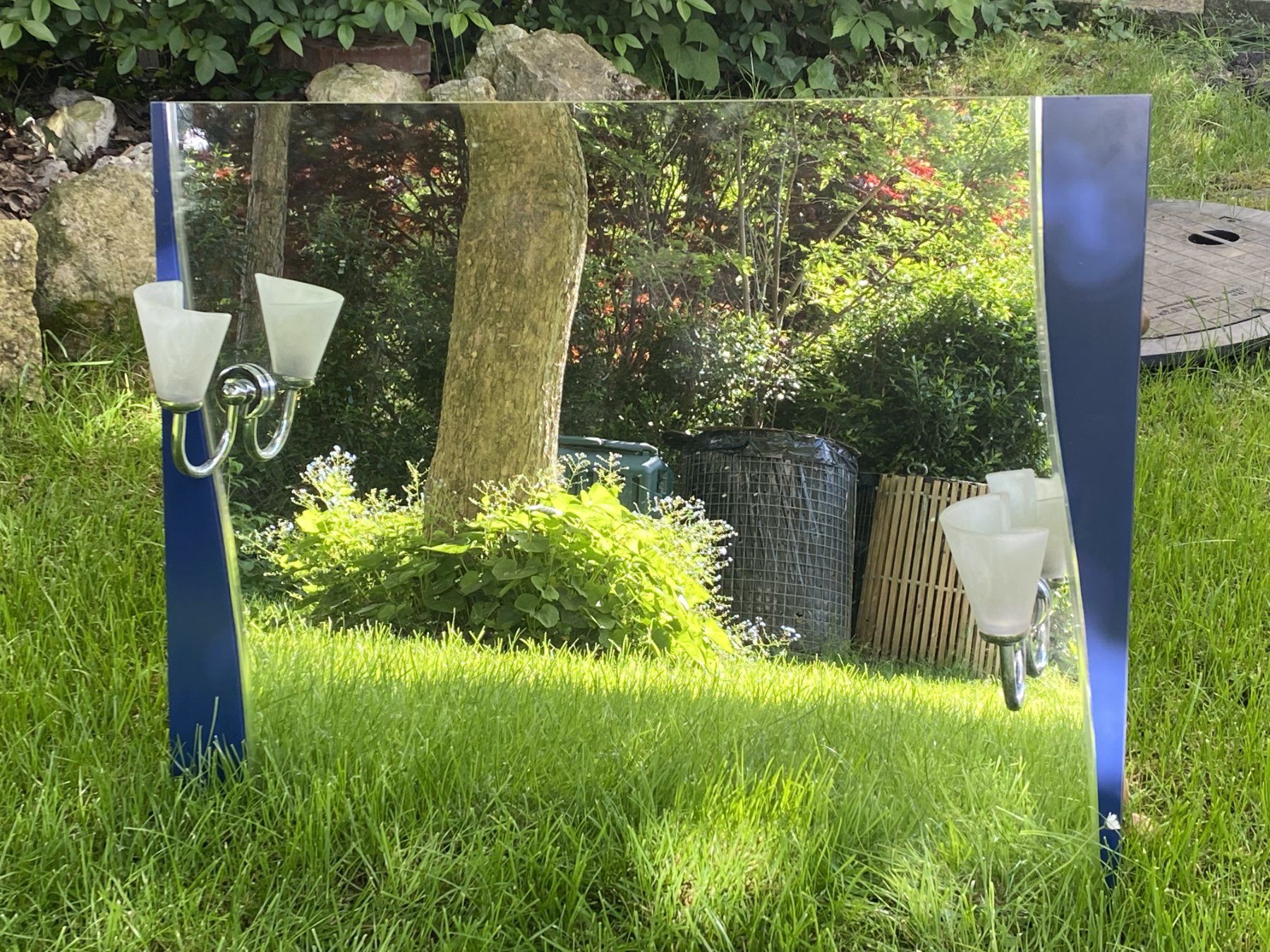 Spiegel: Spiegel/Wandlampe mit 2 Lampen – Gebraucht aus Basel von urst2005 1
