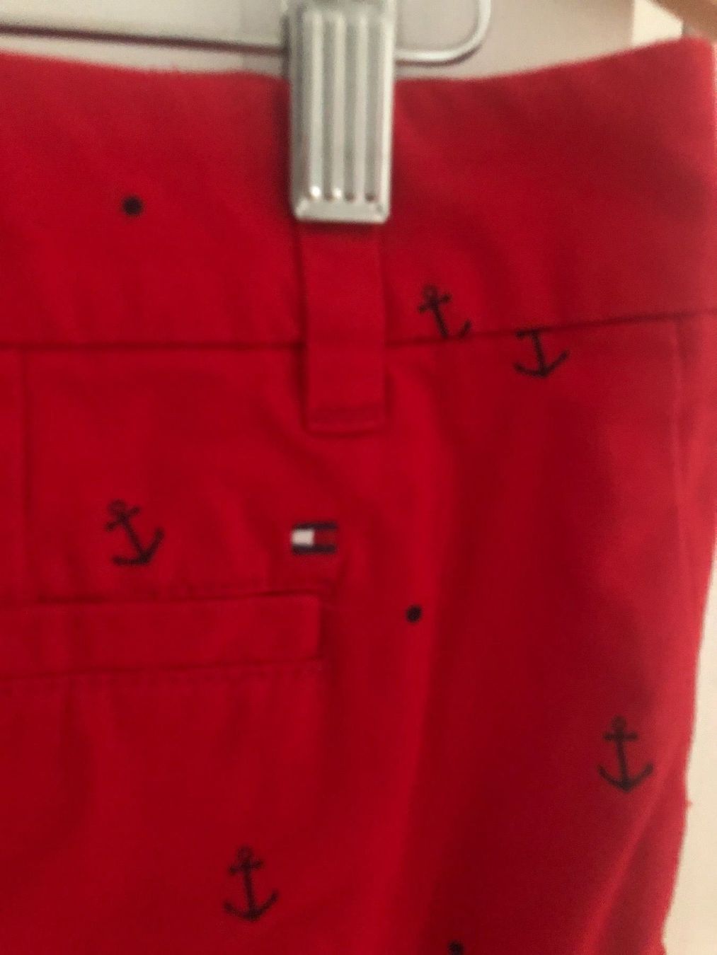 Tommy Hilfiger Pantalons: Tommy Hilfiger Shorts mit Anker s – D'occasion à Pfaffhausen par Klaras_second_hand 1