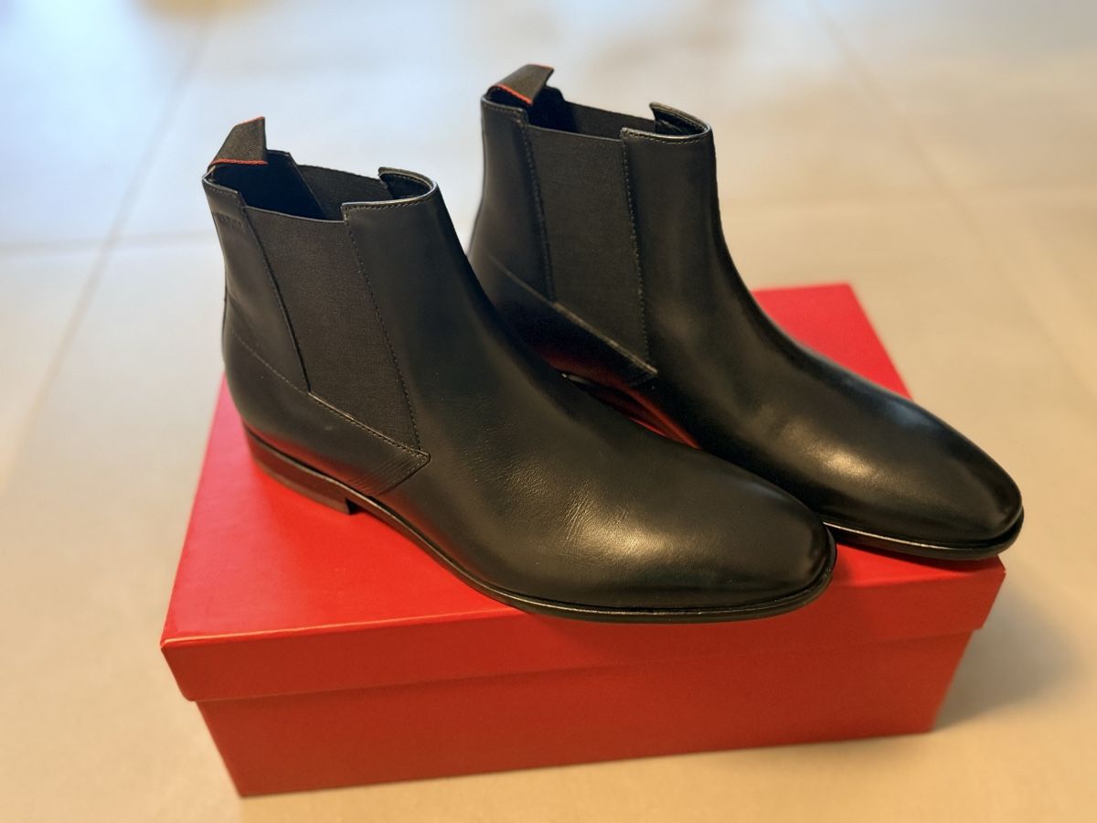 Hugo Boss Scarpe da uomo: Bottines Hugo Boss NEUVES T40 – Nuovo e nell'imballaggio originale da epalinges venduto da Misterazz 1