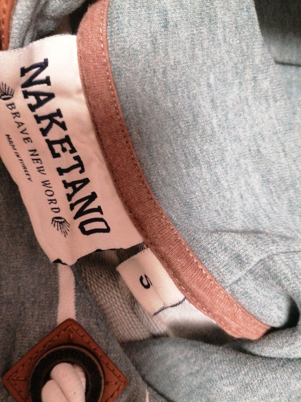Naketano Pulls & Sweat-shirts: Naketano Pullover S – D'occasion à Diessenhofen par sabrina1204 1