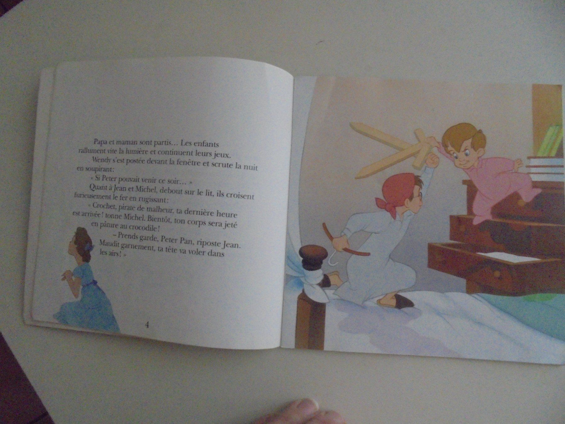 Libri: " Peter Pan " de Walt Disney. 32 pages Hachette – Usato da Crissier venduto da Promopost 3