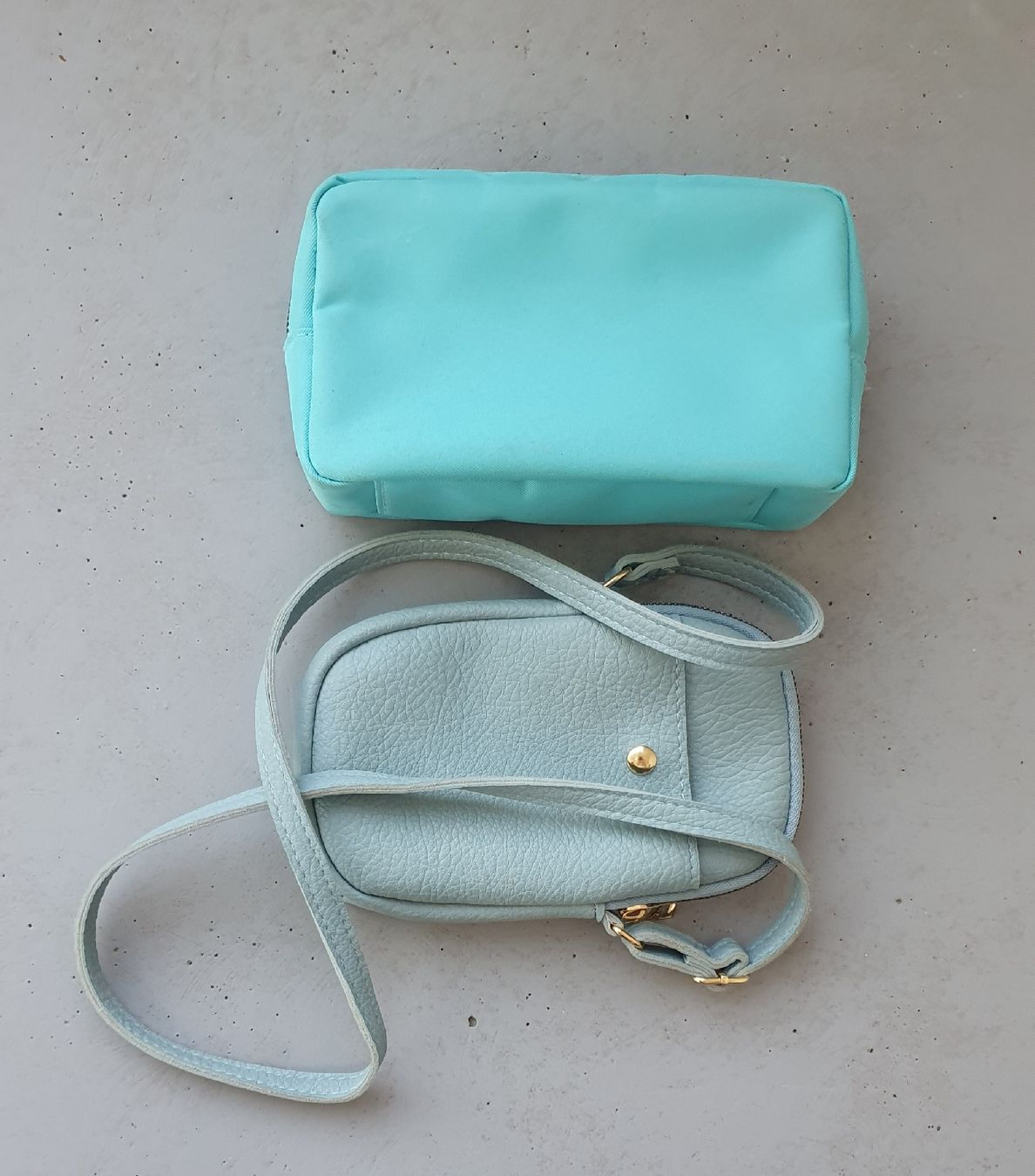 Christian Lacroix Borse da donna: Trousse voyage Christian Lacroix + tél case – Usato da Servion venduto da meno999 2