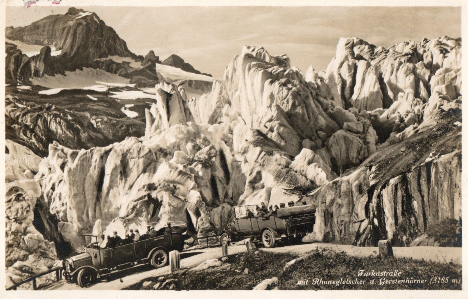 Cartoline postali: Furkastrasse mit Rhonegletscher – Usato da Melano venduto da pisonsdro