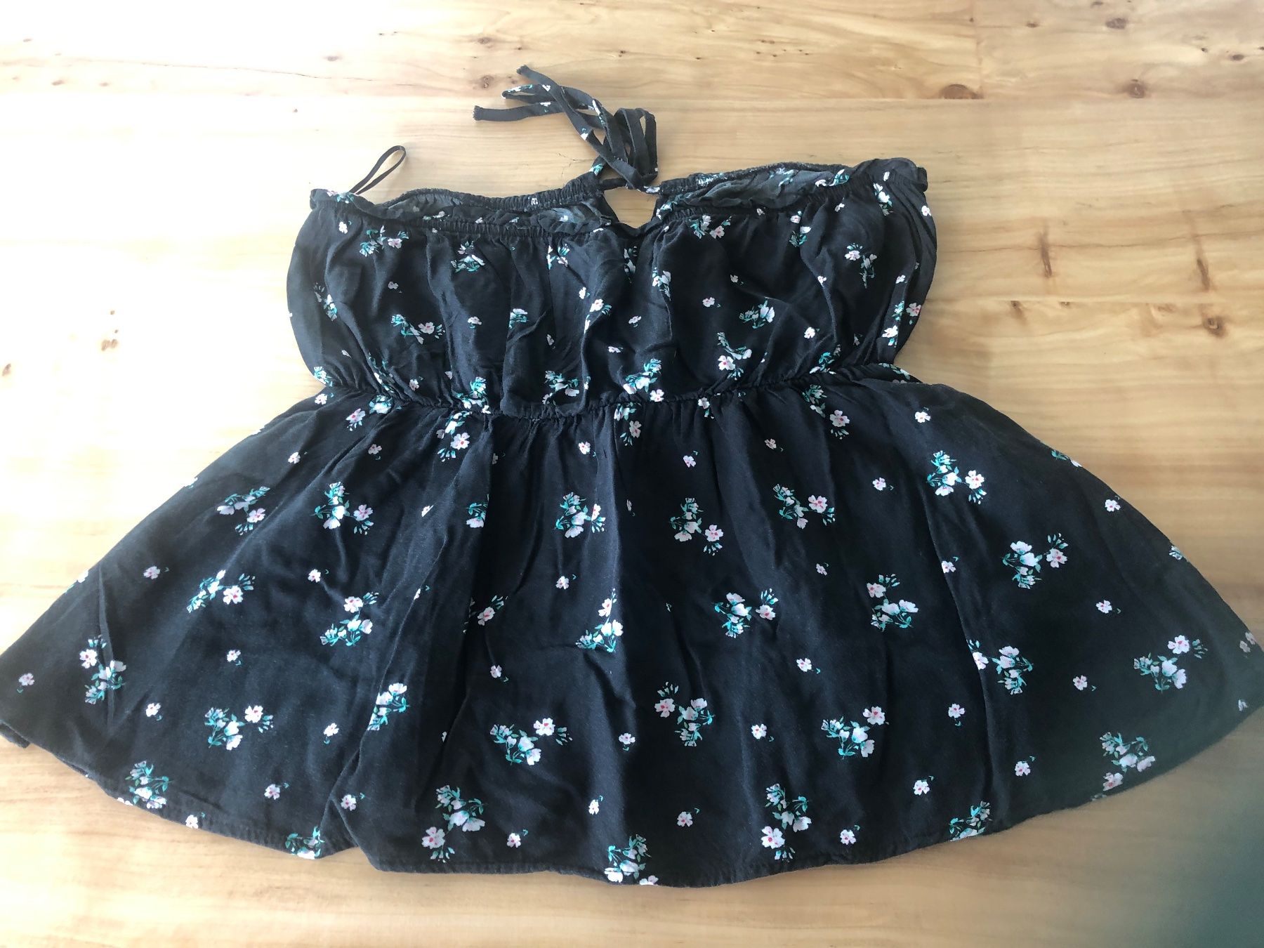 H&M Top: Blumiges Sommertop Grösse 38 – Usato da Kaltbrunn venduto da lagone1 1