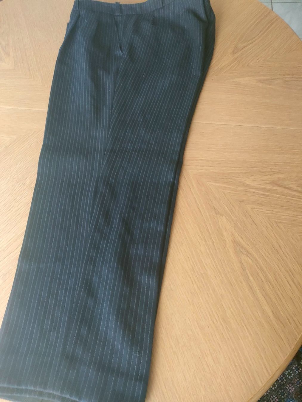 Pantaloni: Herren Hose elegant Massgeschneidert – Usato da Brugg AG venduto da Mashaba 3