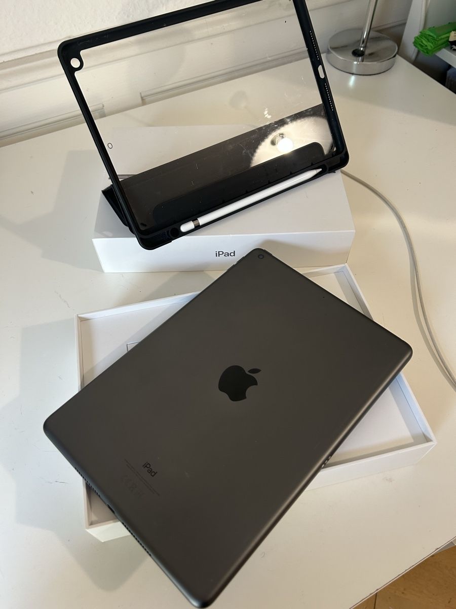 Apple Tablet PC: iPad 9. Generation 64 GB 2022 – Usato da Basel venduto da sve_y9bg 1