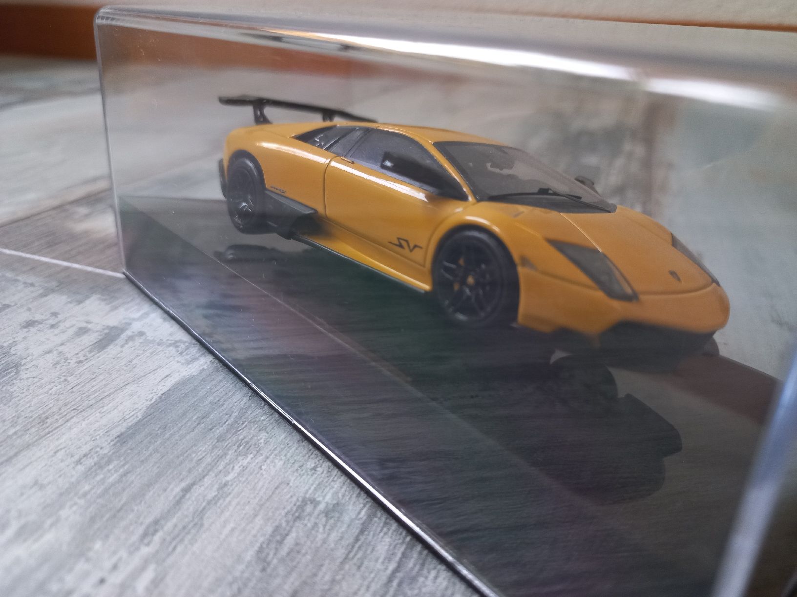 Lamborghini Voitures modèles: Lamborghini Murcielago 1/43 HotWheels  – D'occasion à Attalens par remy_s00 4