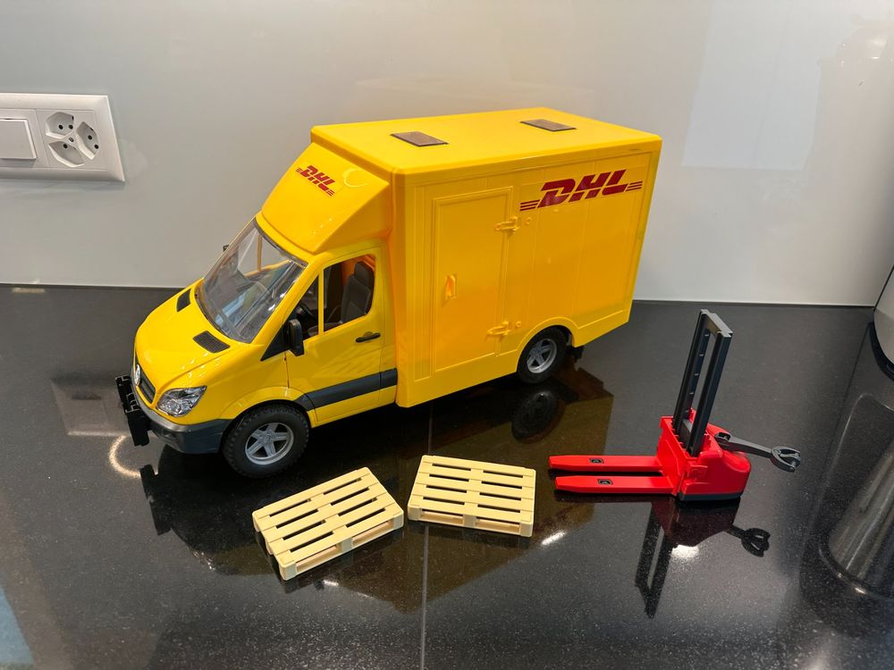 BRUDER MERCEDES BENZ Sprinter DHL mit Fahrer Modèle réduit Véhicule Jouet EUR 59,21 - FR