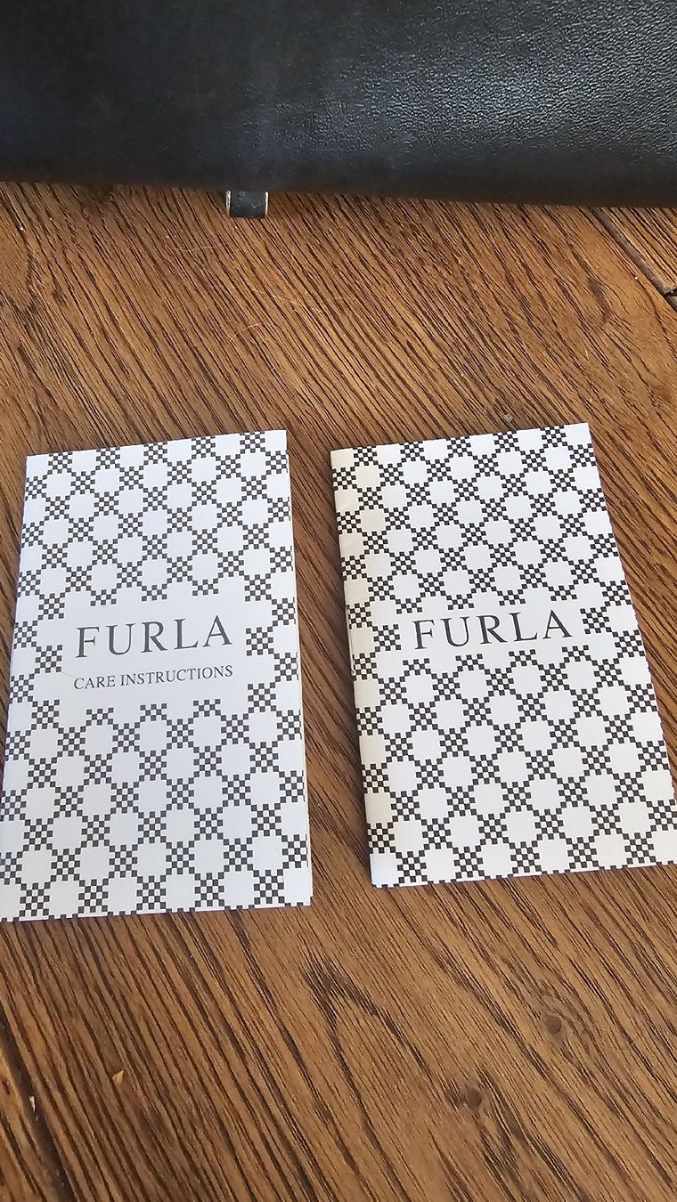 Furla Borse da donna: Wunderschöne Original Furla Tasche, in 2 Styles tragbar – Usato da Ortschwaben venduto da chantilly79 2