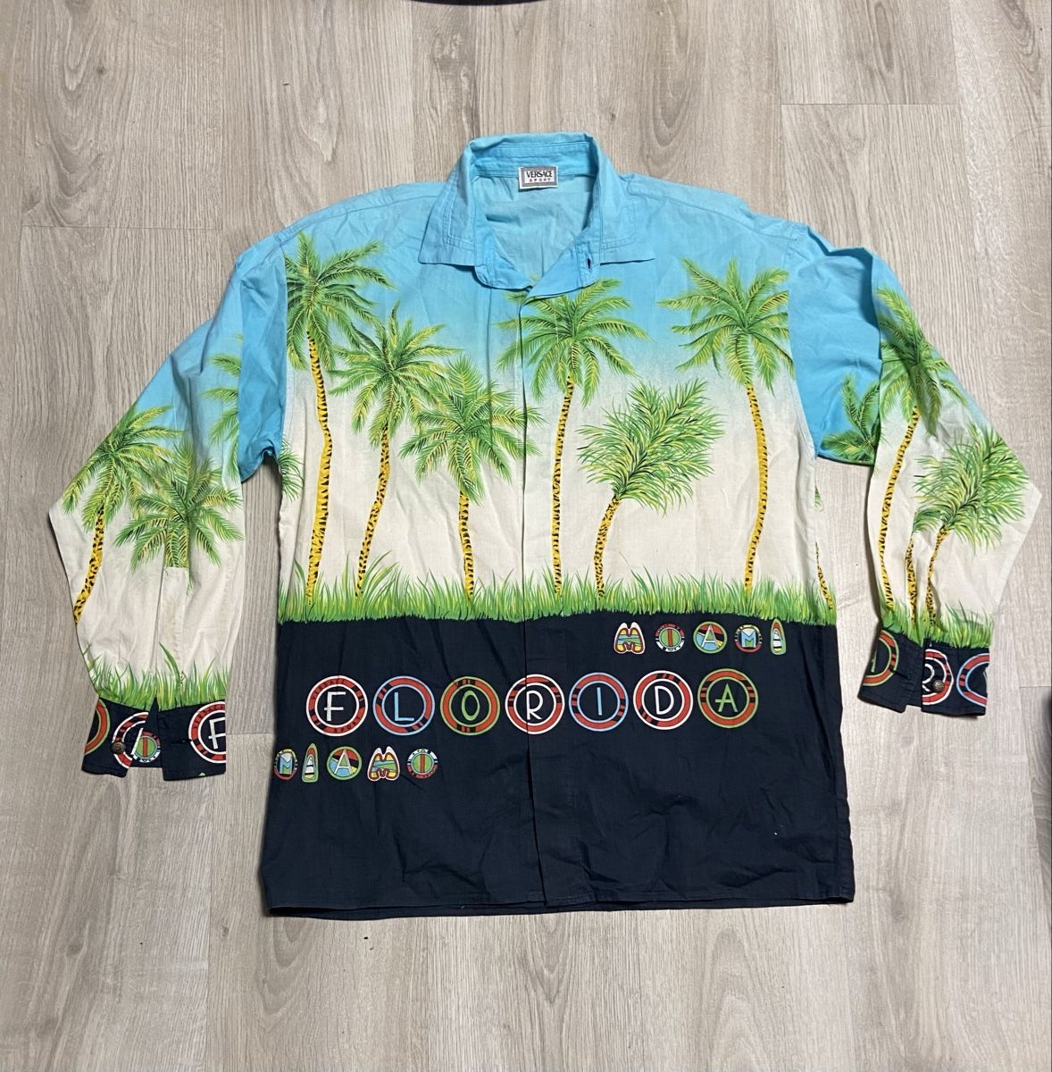 Versace Camicette: Chemise - Versace taille 48 – Usato da Montreux venduto da Perledor