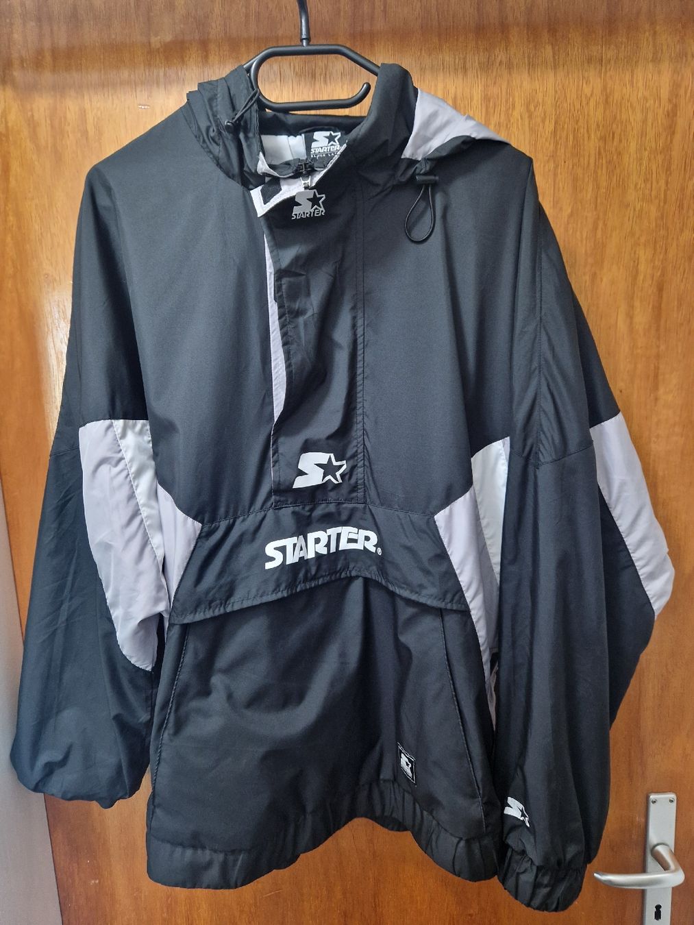 Starter Giacche: Starter Windbreaker M neuwertig – Nuovo (secondo la descrizione) da Münchenbuchsee venduto da Ludo_Braenz