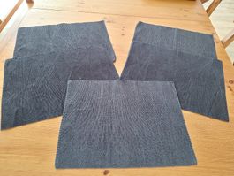 5 schwarze Tischsets