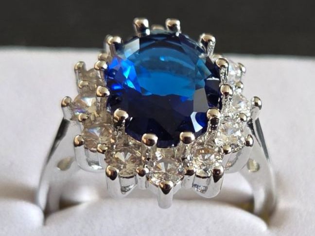 Anelli: Bague Argent 925 avec Saphir synth.bleu, taille ajustable 55 – Nuovo e nell'imballaggio originale da Neuchâtel venduto da golden02