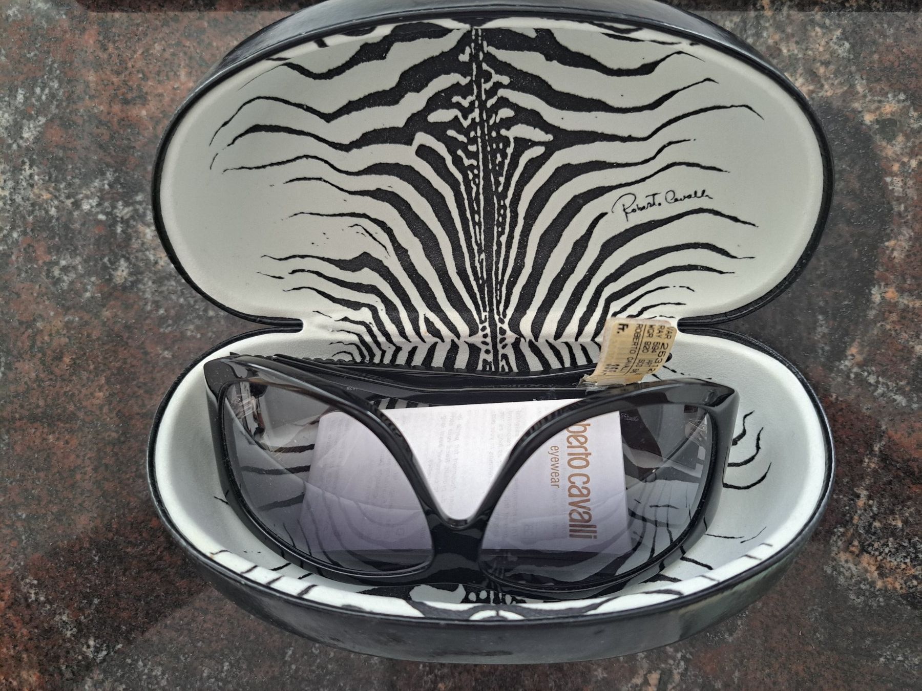 Roberto Cavalli Occhiali & Lenti: Traumhafte Sonnenbrille von Roberto Cavalli – Nuovo (secondo la descrizione) da Pfäffikon ZH venduto da Valsangiaccomo 2