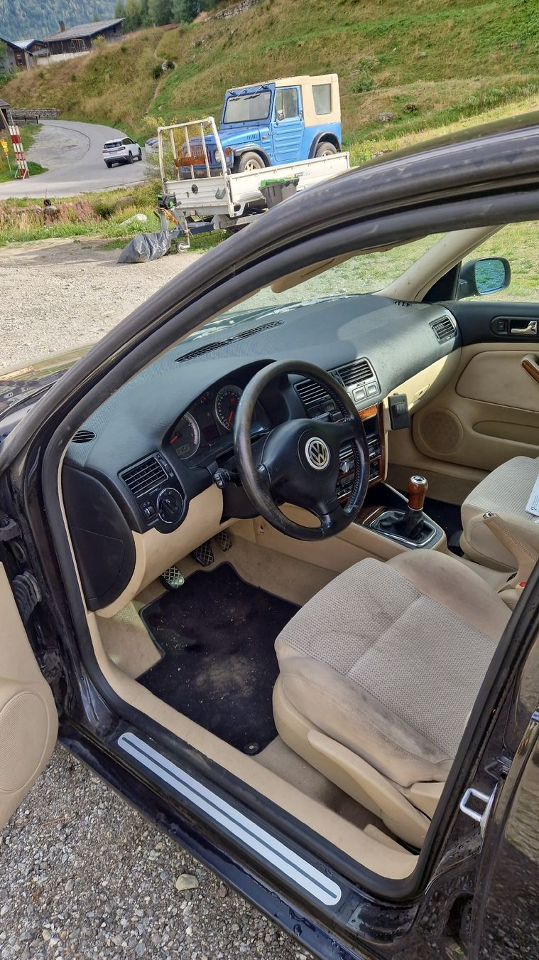 VW Autos: VW Bora 2.3 V5 4Motion – Gebraucht aus Segnas von pas_dv2f 4