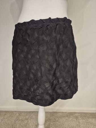 Schwarzer Minirock, stretch, Grösse 40/42