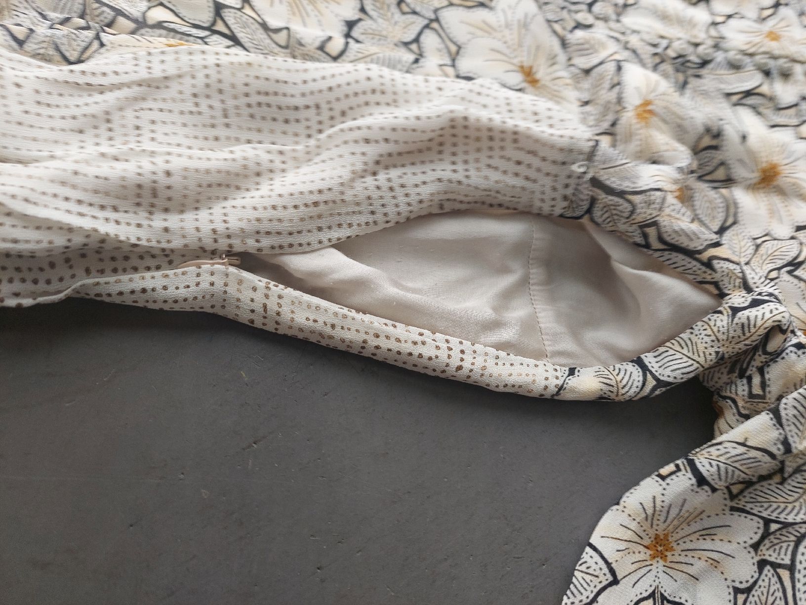 Nile Kleider: kleid – Gebraucht aus Malters von Katapeter 2