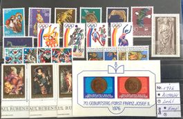 1976   Liechtenstein Jahresausgabe Postfrisch **