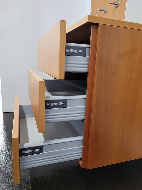 Guardaroba: Garderobe (Schreinerfertigung) – Usato da St. Gallen venduto da hp.mueller_ag 2
