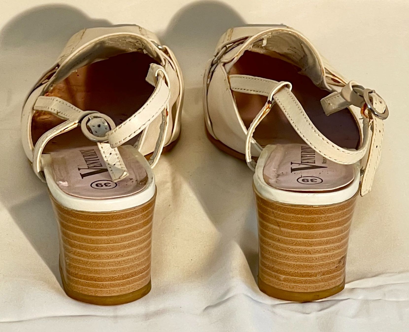 Scarpe da donna: Sandalenschuhe - Venturini – Usato da Zürich venduto da Drahtzug 2
