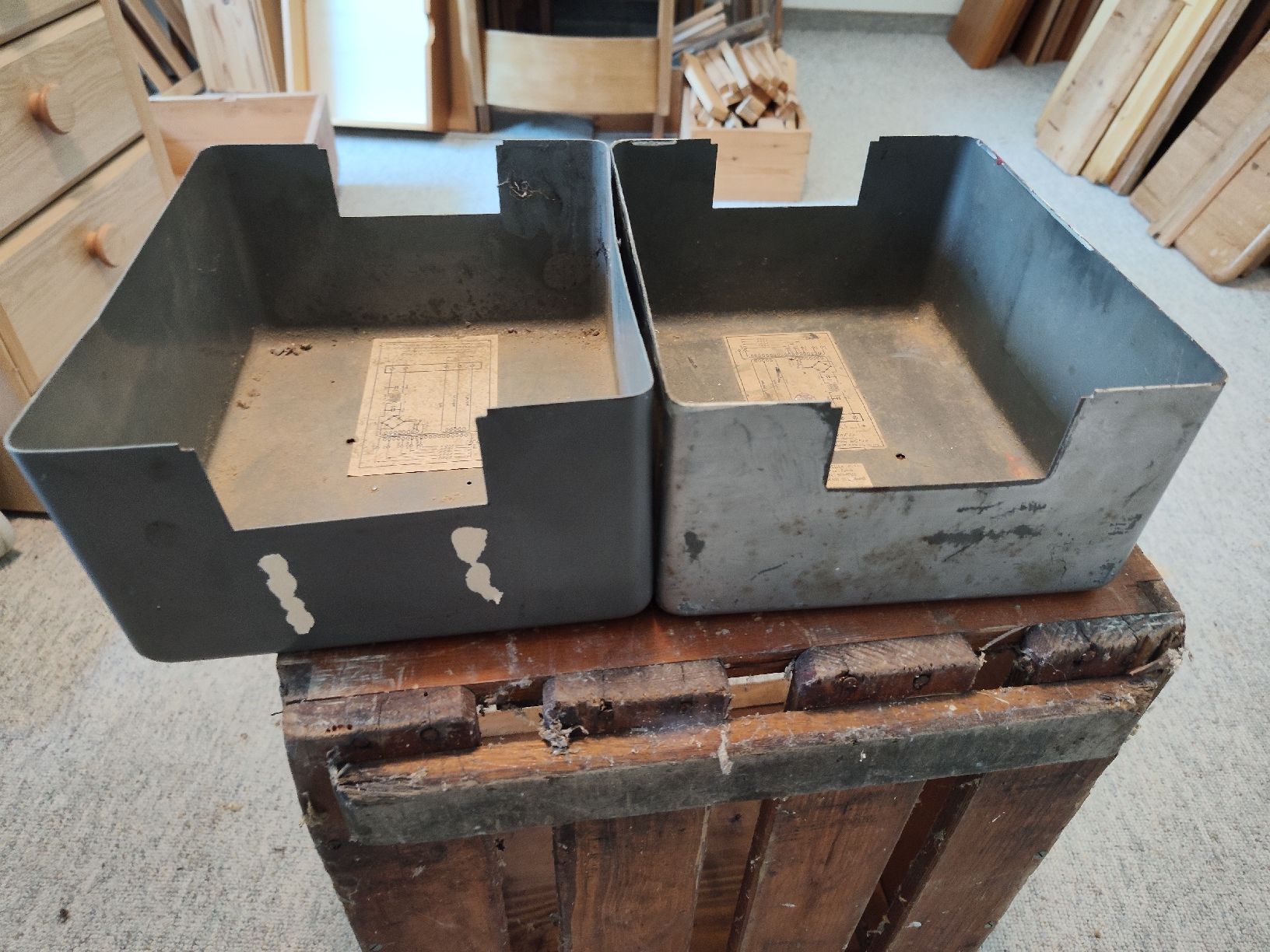 Transportkisten: Metall-Box umfunktioniert "Gfeller" – Gebraucht aus Bubikon von Adi_verkauft