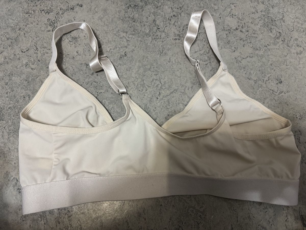 Altra biancheria intima: BH, Gr. L, Beige – Nuovo (secondo la descrizione) da Pfäffikon ZH venduto da Tetu.33 1