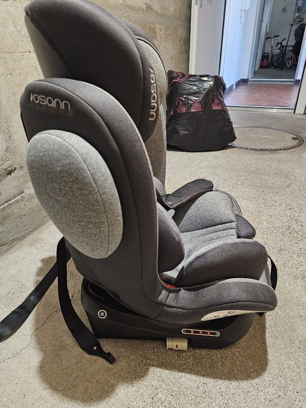 Osann Sièges auto: Kindersitz zu verkaufen – D'occasion à Düdingen par ari_n62k 2
