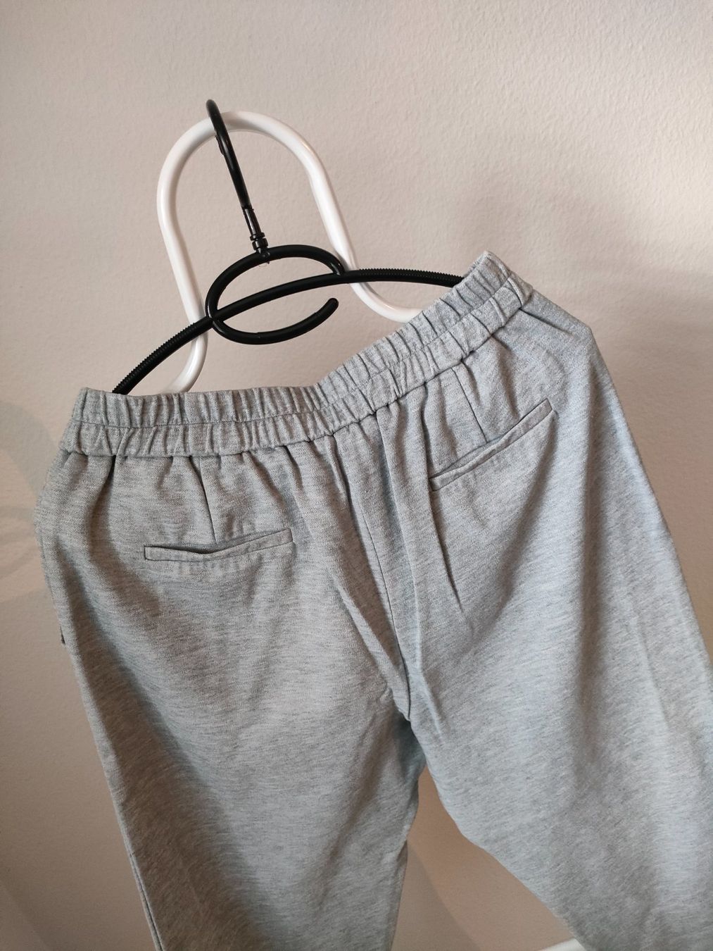 Pantaloni: Bequeme gerade Jogginghose grau – Nuovo (secondo la descrizione) da Dietikon venduto da MJ_Sporting 4