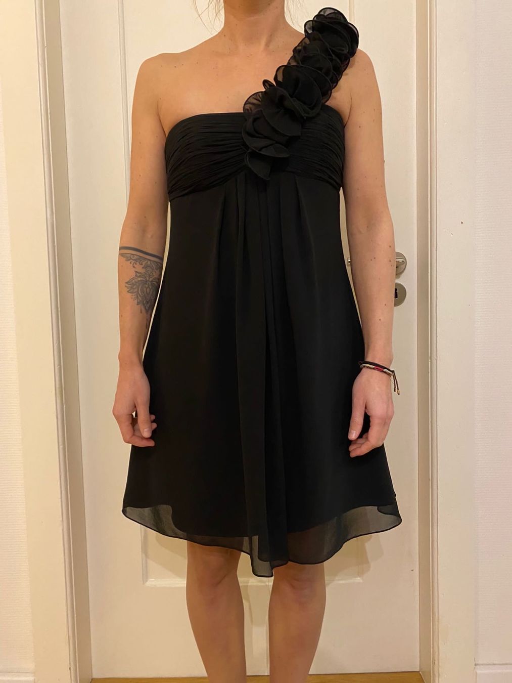 Robes: Kurzes Ball-/Abendkleid, 36 – Neuf (Voir description) à aarau par A.Naef 1