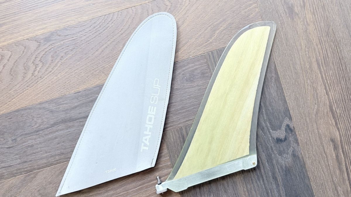 Tavole da surf e di nuoto: SUP Finne mit Schutzhülle gut erhalten – Usato da Hedingen venduto da bekala 3