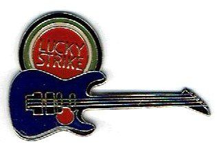 Plaketten & Abzeichen: Lucky Strike, Gitarre – Gebraucht aus Hinterkappelen von Schampus