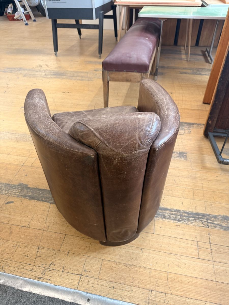 Poltrone: ArtDeco Ledersessel – Usato da Zürich venduto da Moreandmore 3