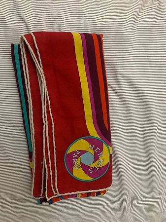 Pashmina  (cashmere et soie) Hermès