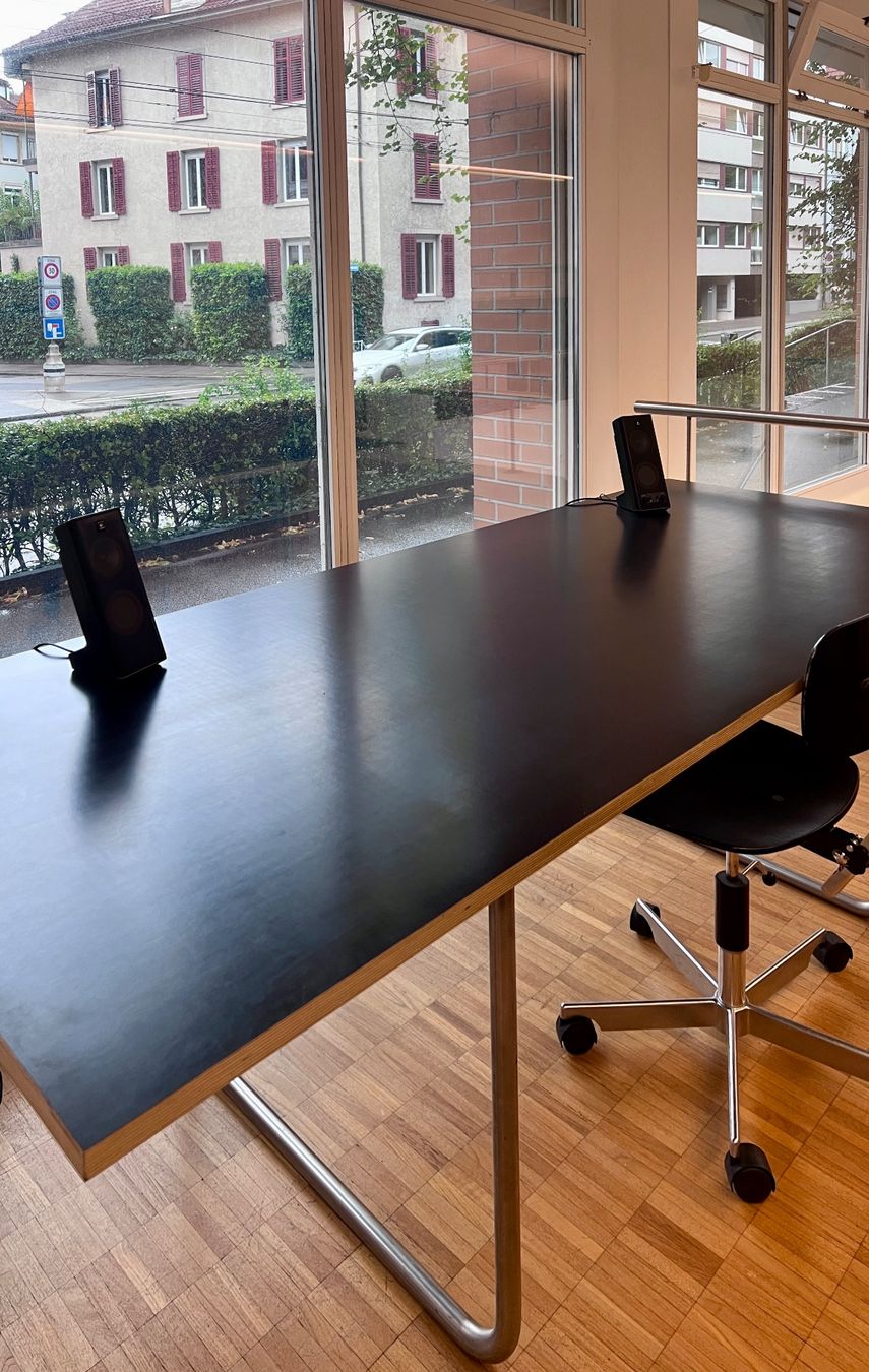 Logitech Lautsprecher: Logitech Lautsprecher Paar mit Kabeln – Gebraucht aus Zürich von wme_n5yf