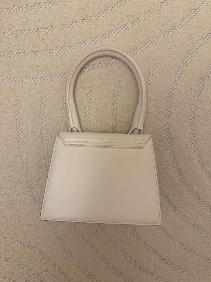 Jacquemus Borse da donna: Jacquemus medium Chiquito weiss – Usato da Regensdorf venduto da rin_9d8l 1