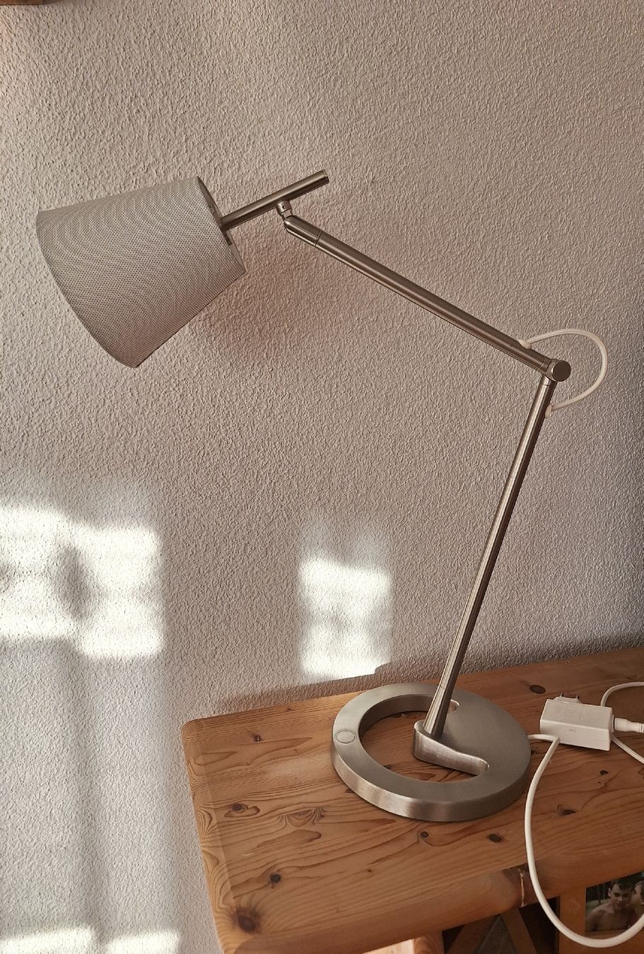 Ikea Lampade: Stylische Lampe, verstellbar. – Usato da Bassersdorf venduto da Makeje58 2
