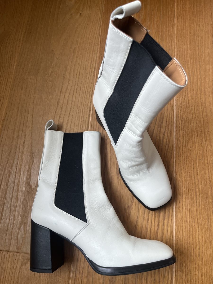 Damenschuhe: Weisse Leder Stiefeletten Gr. 41, Bervicato – Gebraucht aus Wädenswil von Iana32