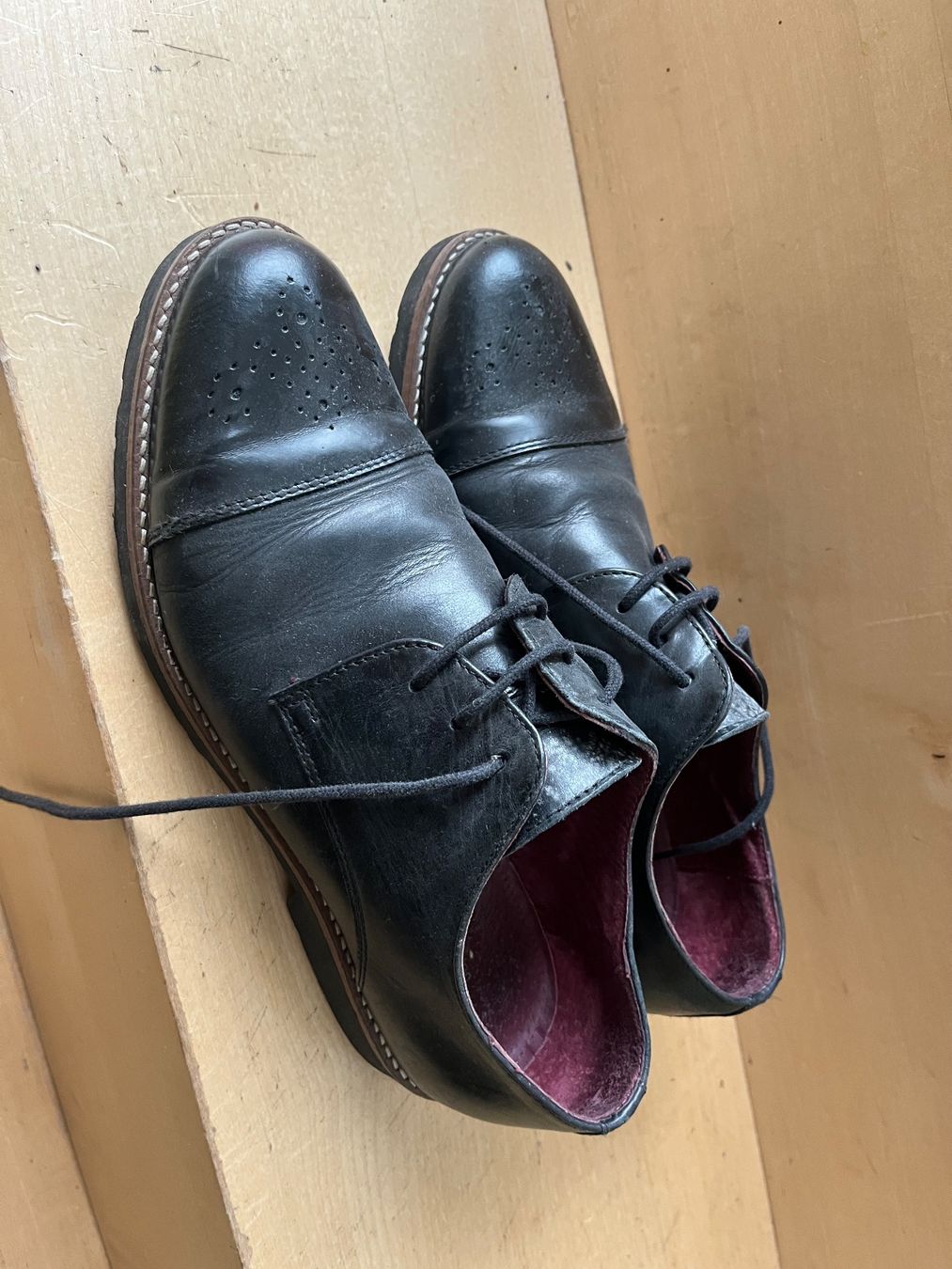 Scarpe da donna: Halbschuhe Leder Schwarz – Usato da Bern venduto da leokislig