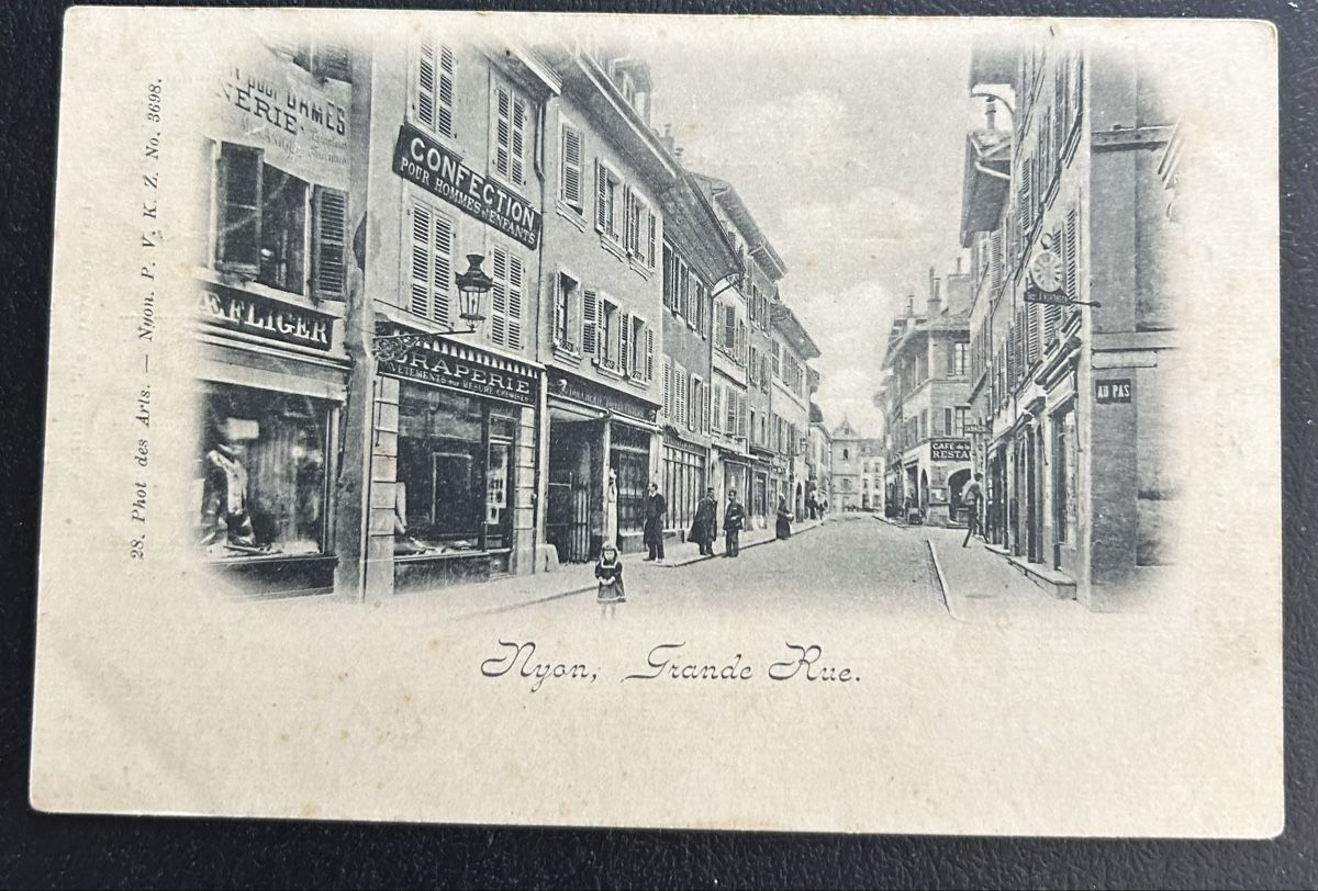 Cartoline postali: Nyon Grande Rue 1903 – Usato da Horw venduto da Tellbub