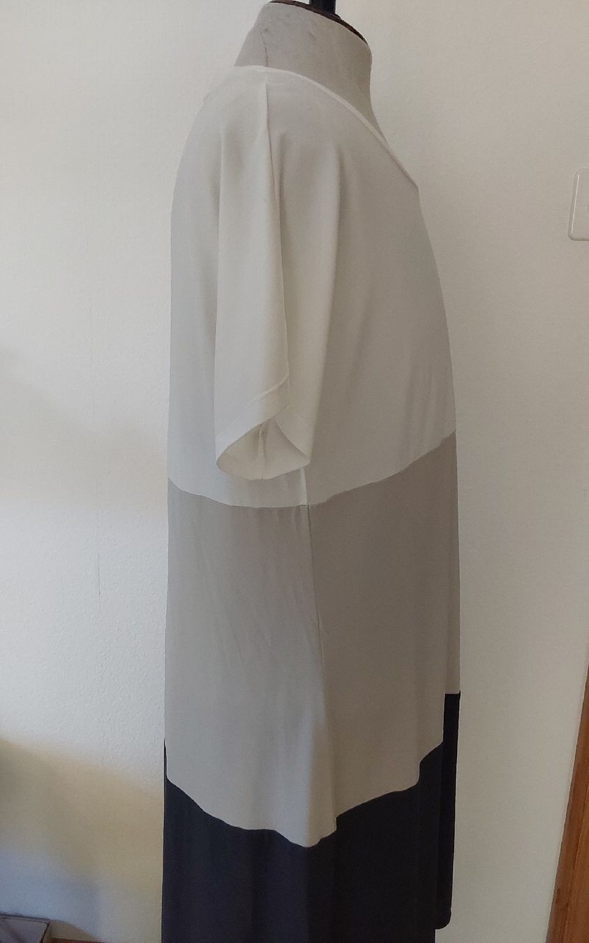 Vestiti: Kleid Le Tricot de Perugia Viskose 44 – Nuovo (secondo la descrizione) da Köniz venduto da scopello12 3