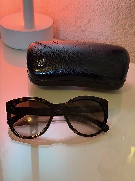Brillen & Gläser: Chanel Sonnenbrille – Gebraucht aus Erlinsbach SO von VWV1 3