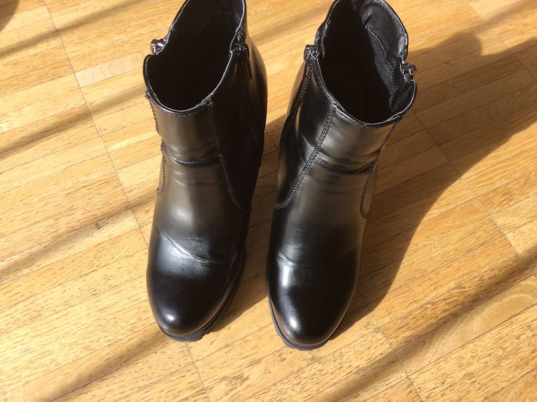 Scarpe da donna: Damen Ankle Boots Gr 38 – Usato da Zürich venduto da VorlonShadow 1