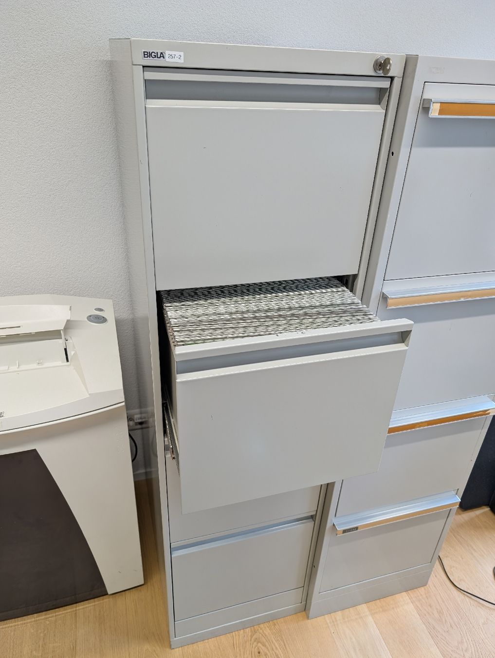 Raccoglitori: classeur pour dossier suspendu – Usato da Lausanne venduto da Ddelrieux