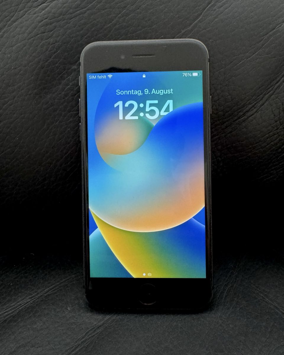 Apple Telefoni cellulari / Smartphones: iPhone 8 Schwarz 256GB – Usato da Rudolfstetten venduto da ste_hw3y