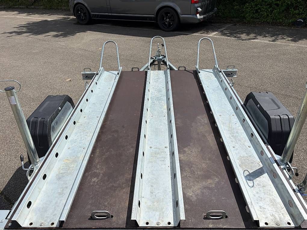 Rimorchi: Motorradanhänger 750kg – Usato da Diessenhofen venduto da MotoshopZachmann 1