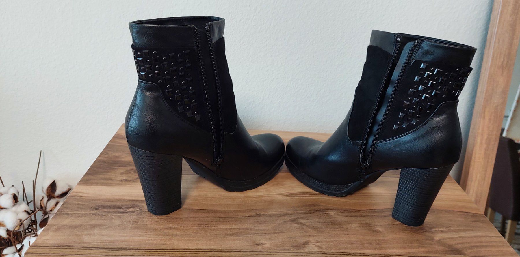 Graceland Scarpe da donna: Schwarze Damen Stiefeletten mit Absatz Gr. 40 – Usato da Zürich venduto da maj_76zn 2